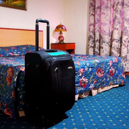ホテル Le Grand Penthouse Guyana ジョージタウン エクステリア 写真